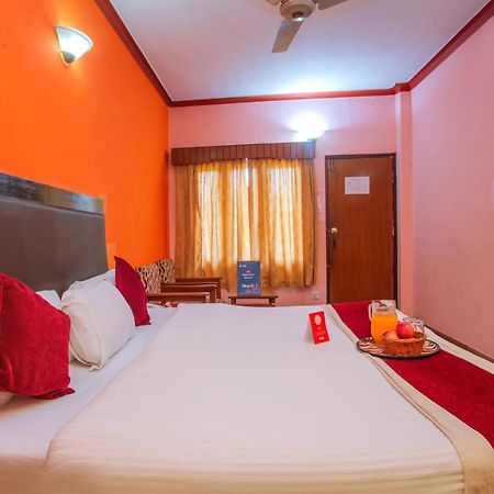 Hotel Snowland Pokhara Bagian luar foto