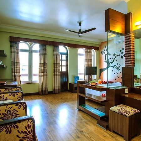 Hotel Snowland Pokhara Bagian luar foto