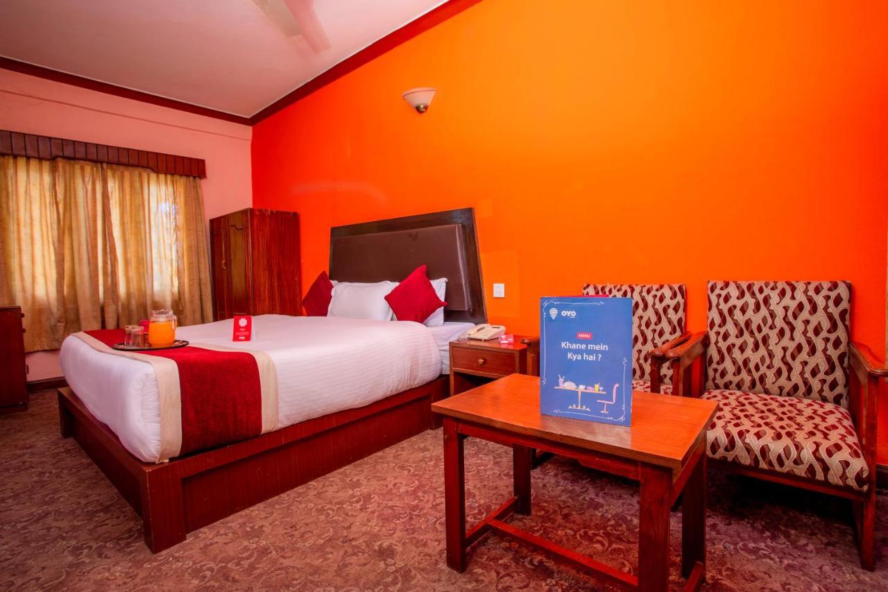 Hotel Snowland Pokhara Bagian luar foto