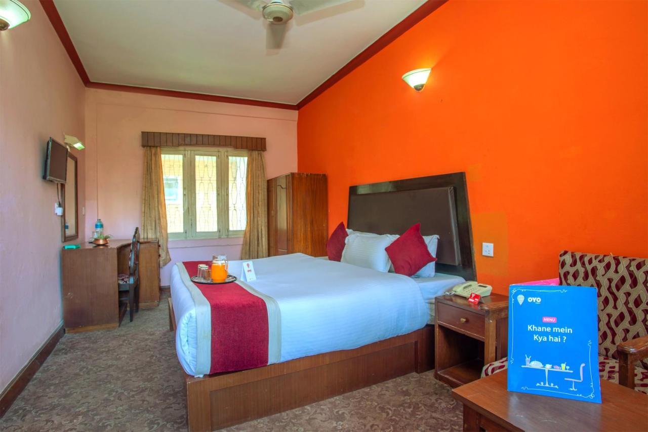 Hotel Snowland Pokhara Bagian luar foto