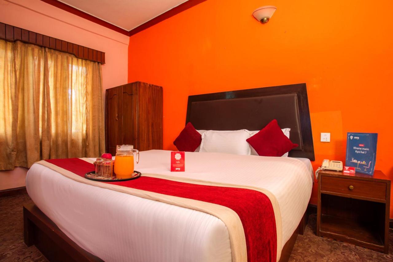 Hotel Snowland Pokhara Bagian luar foto