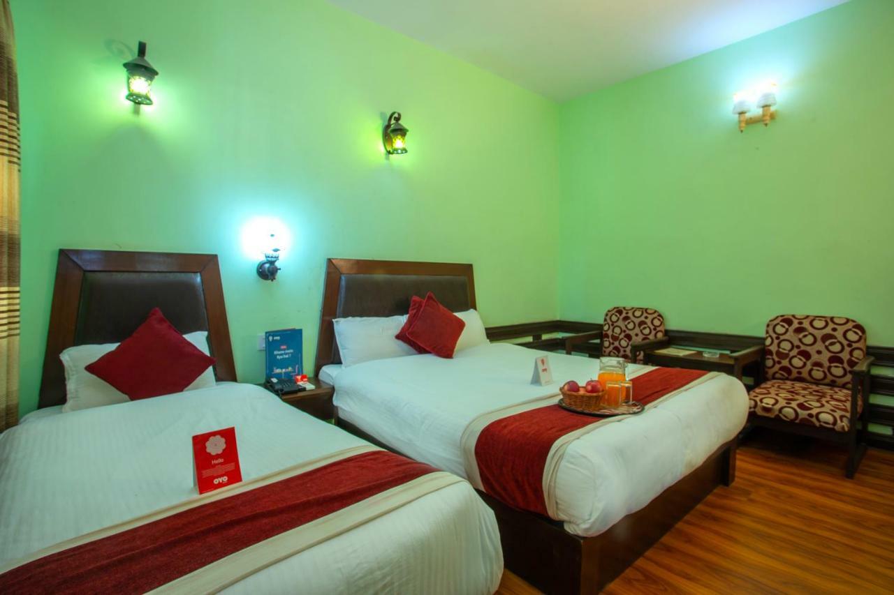 Hotel Snowland Pokhara Bagian luar foto