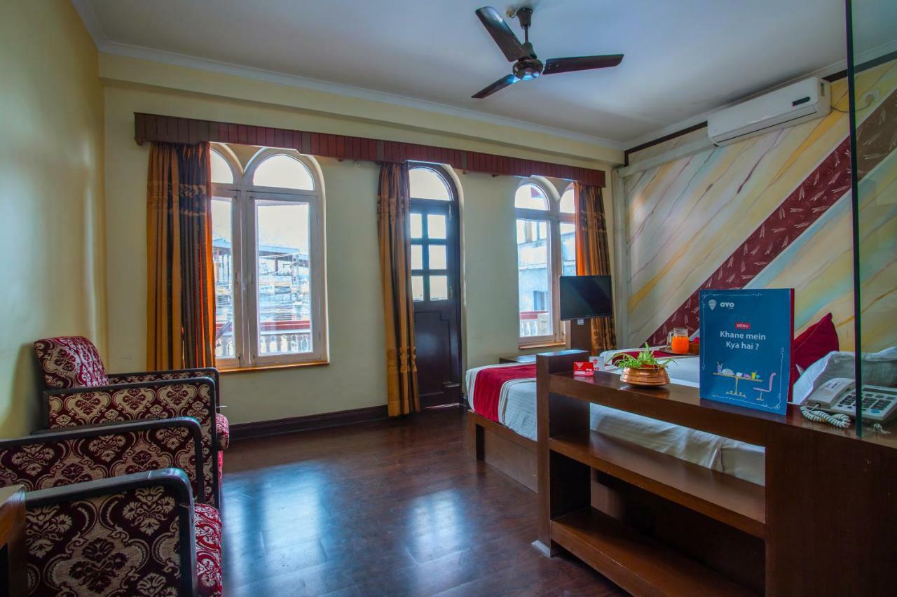 Hotel Snowland Pokhara Bagian luar foto