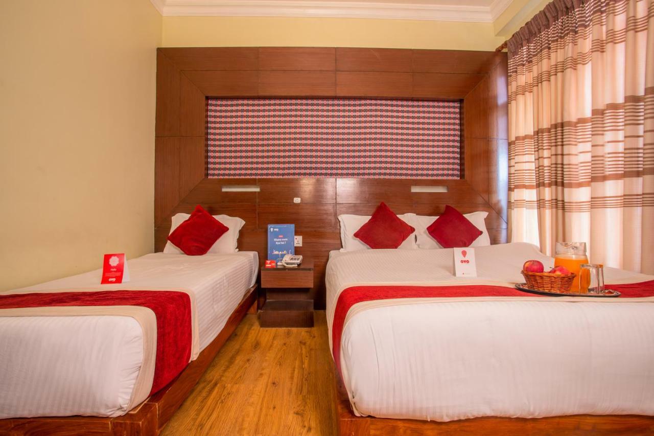 Hotel Snowland Pokhara Bagian luar foto