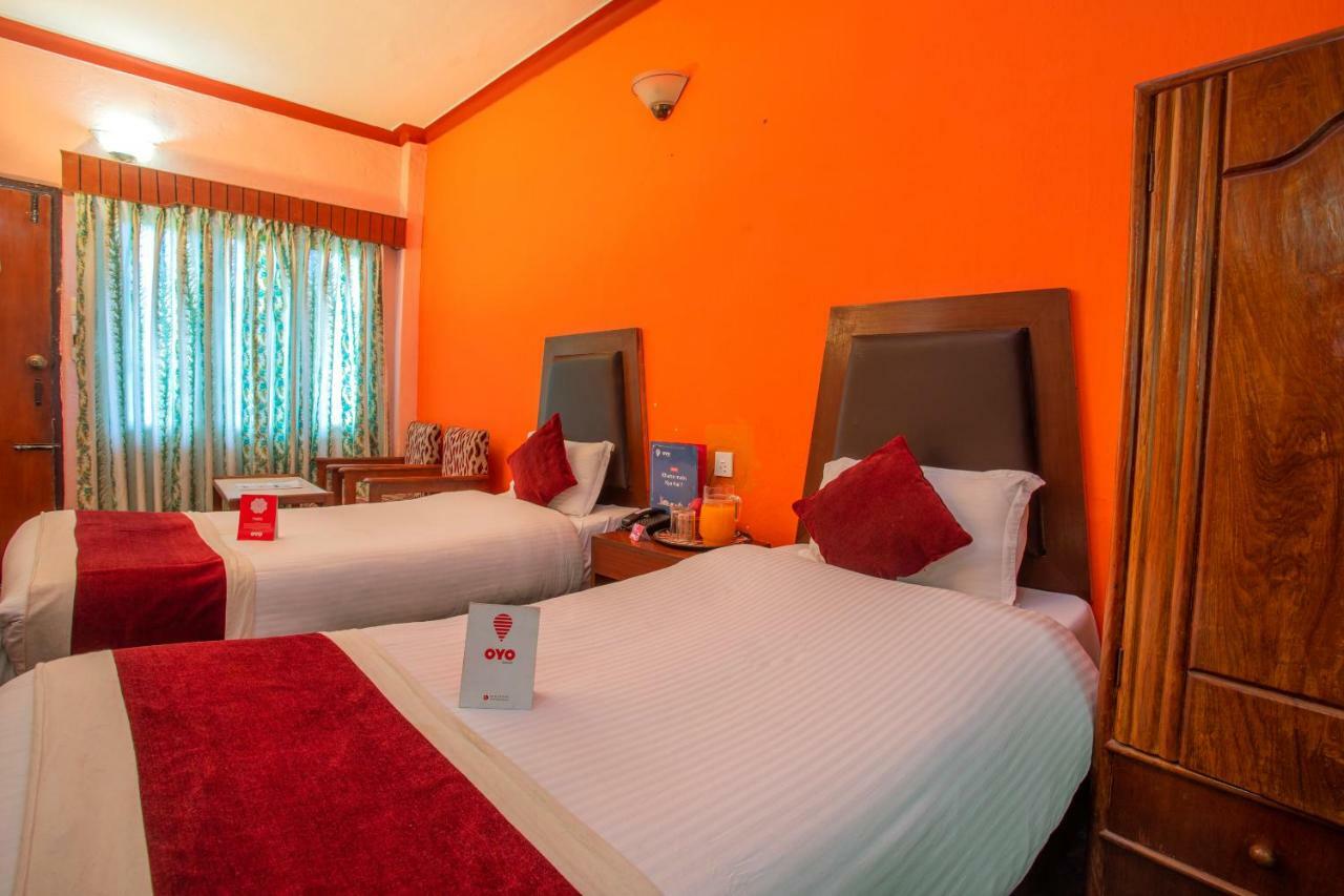 Hotel Snowland Pokhara Bagian luar foto