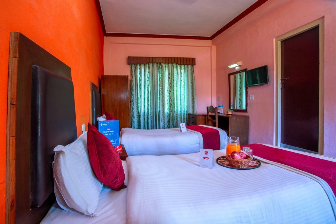 Hotel Snowland Pokhara Bagian luar foto
