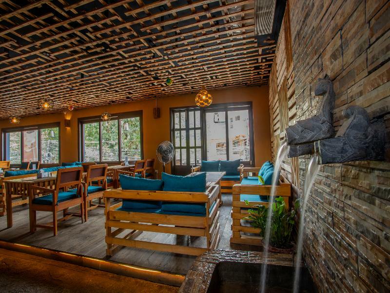 Hotel Snowland Pokhara Bagian luar foto