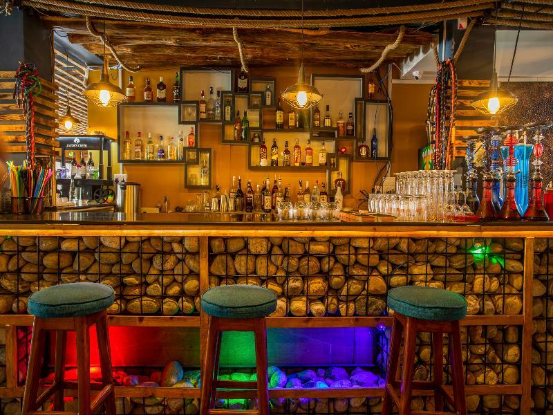 Hotel Snowland Pokhara Bagian luar foto