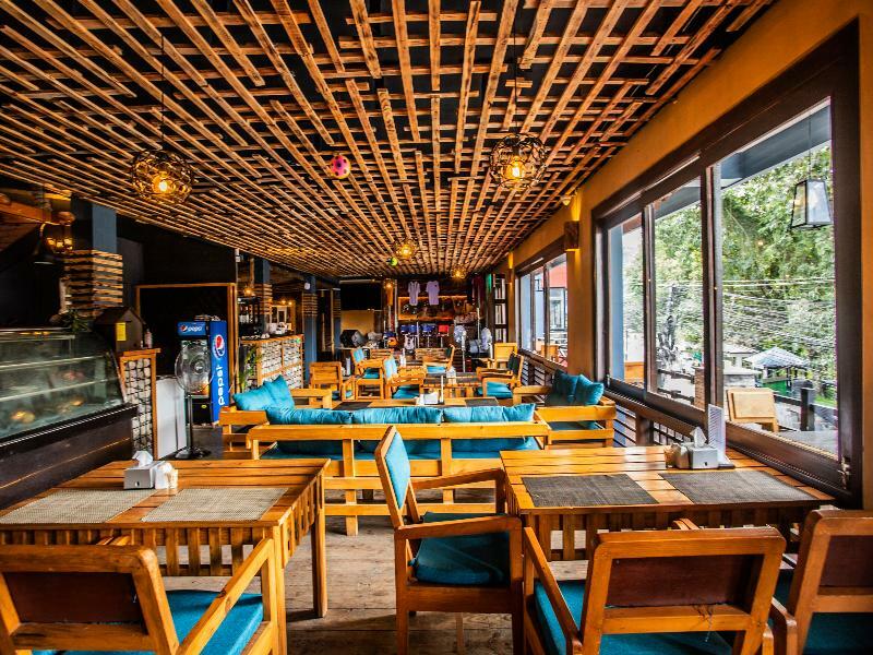 Hotel Snowland Pokhara Bagian luar foto