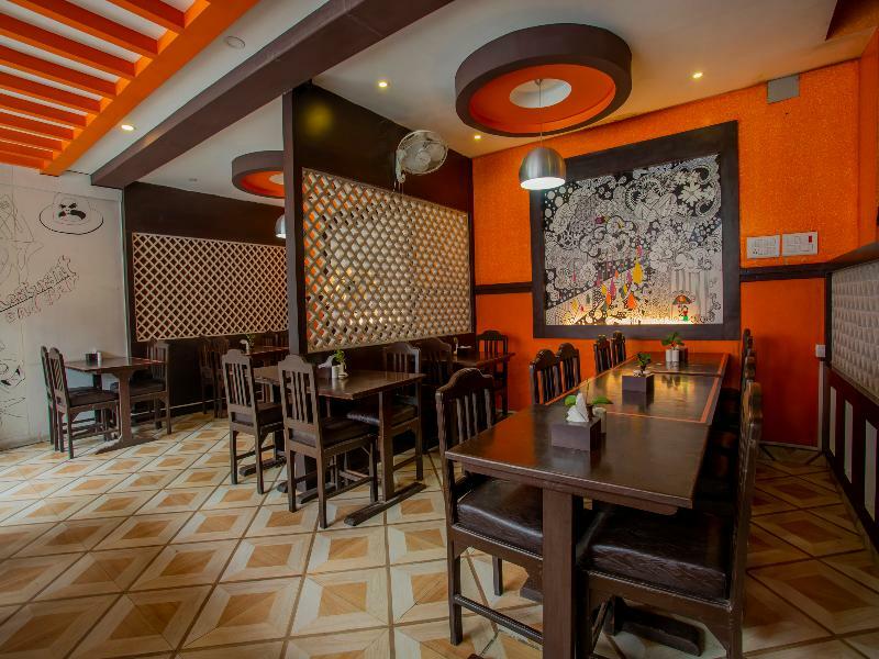 Hotel Snowland Pokhara Bagian luar foto
