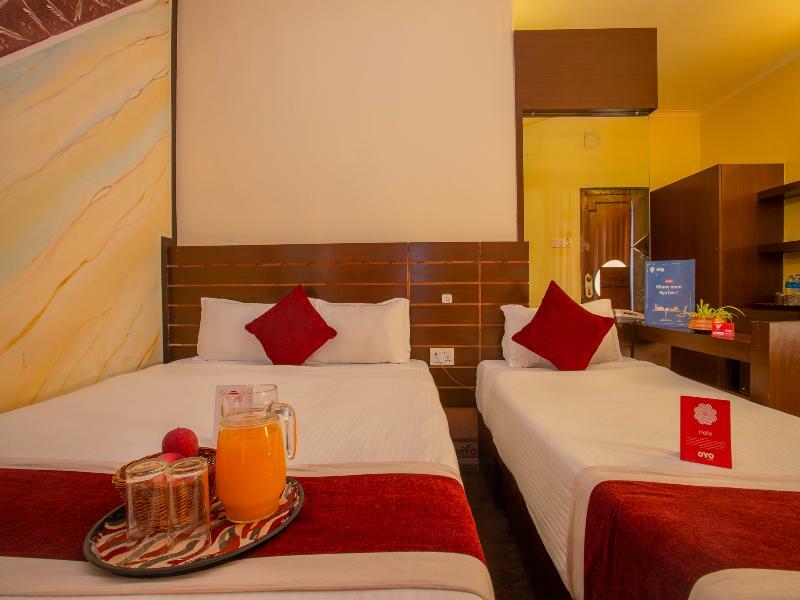 Hotel Snowland Pokhara Bagian luar foto